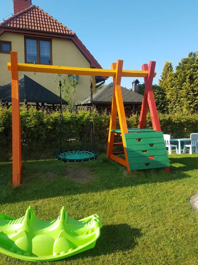 Cztery Pory Roku Villa Sarbinowo Exterior photo